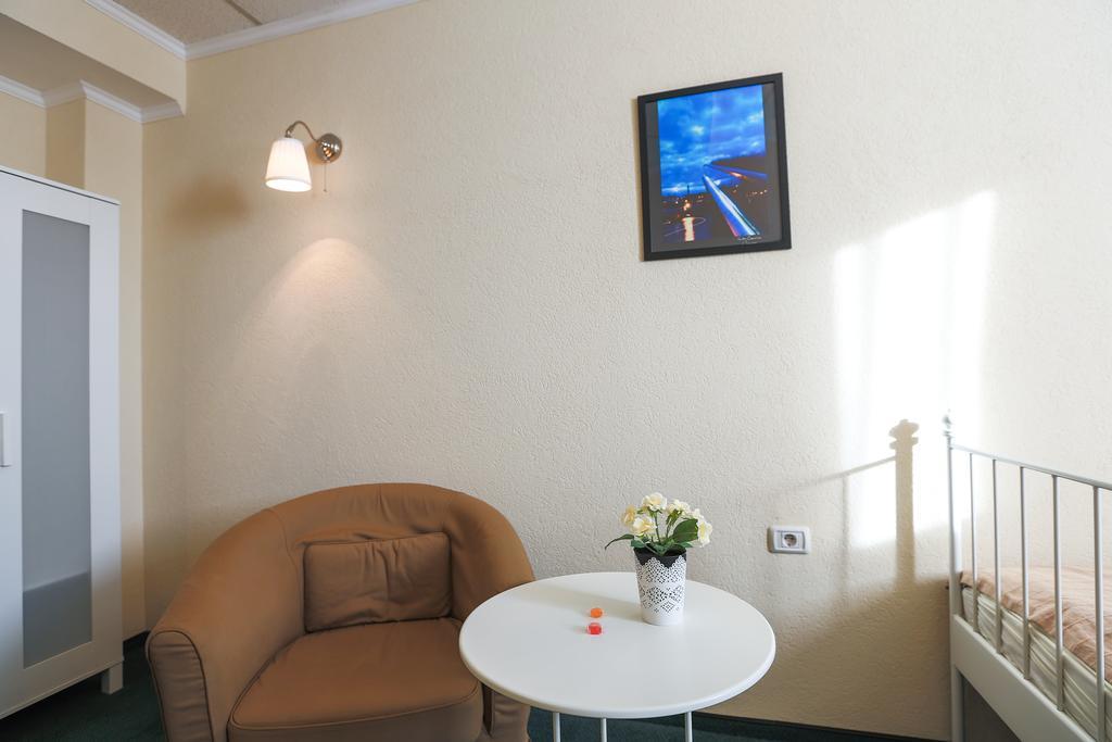 Artmotel & Bistro ฮาเซก ห้อง รูปภาพ