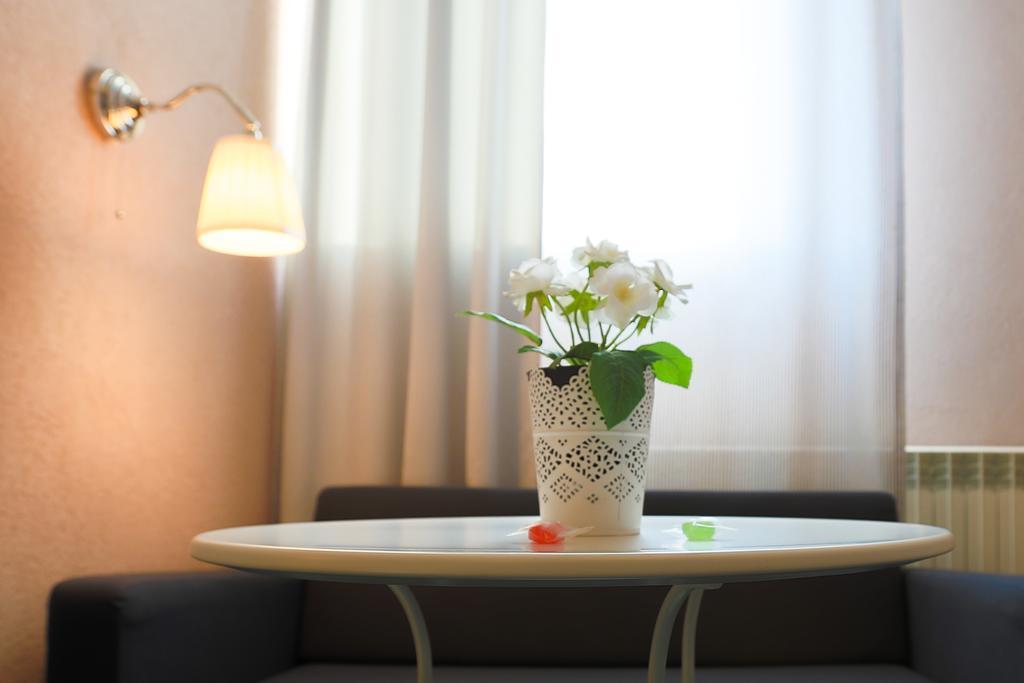 Artmotel & Bistro ฮาเซก ห้อง รูปภาพ